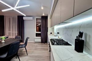 Dream on Sichovych 23