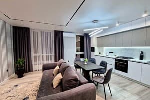 Dream on Sichovych 10