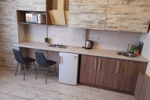 Квартира Luxury Apartments, ул. Михаила Мулика, возле авто и ж/д вокзала. Студио двухместный  8